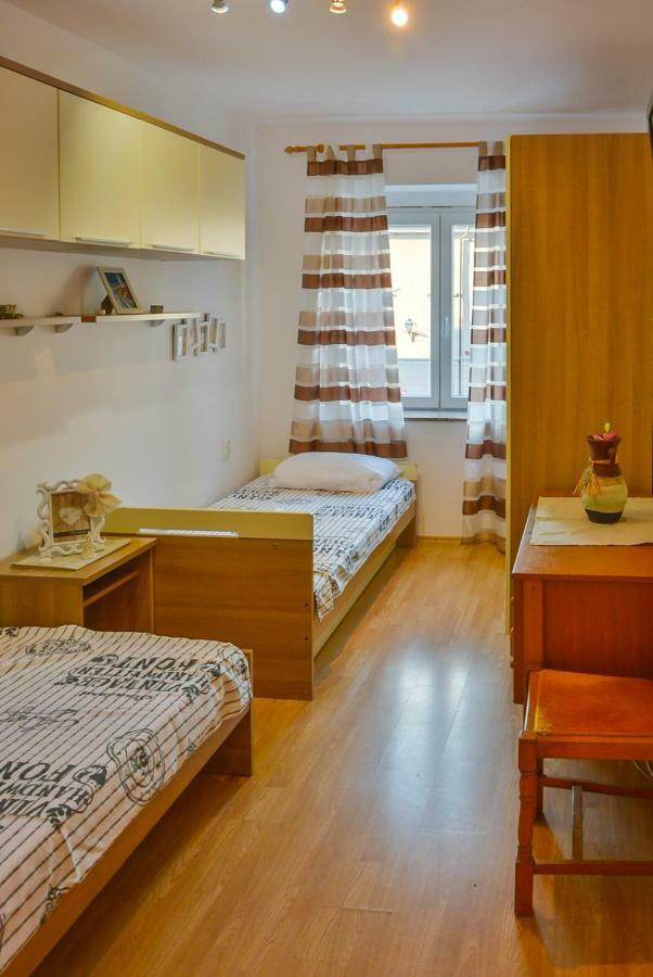 Apartman Pio Zengg Kültér fotó