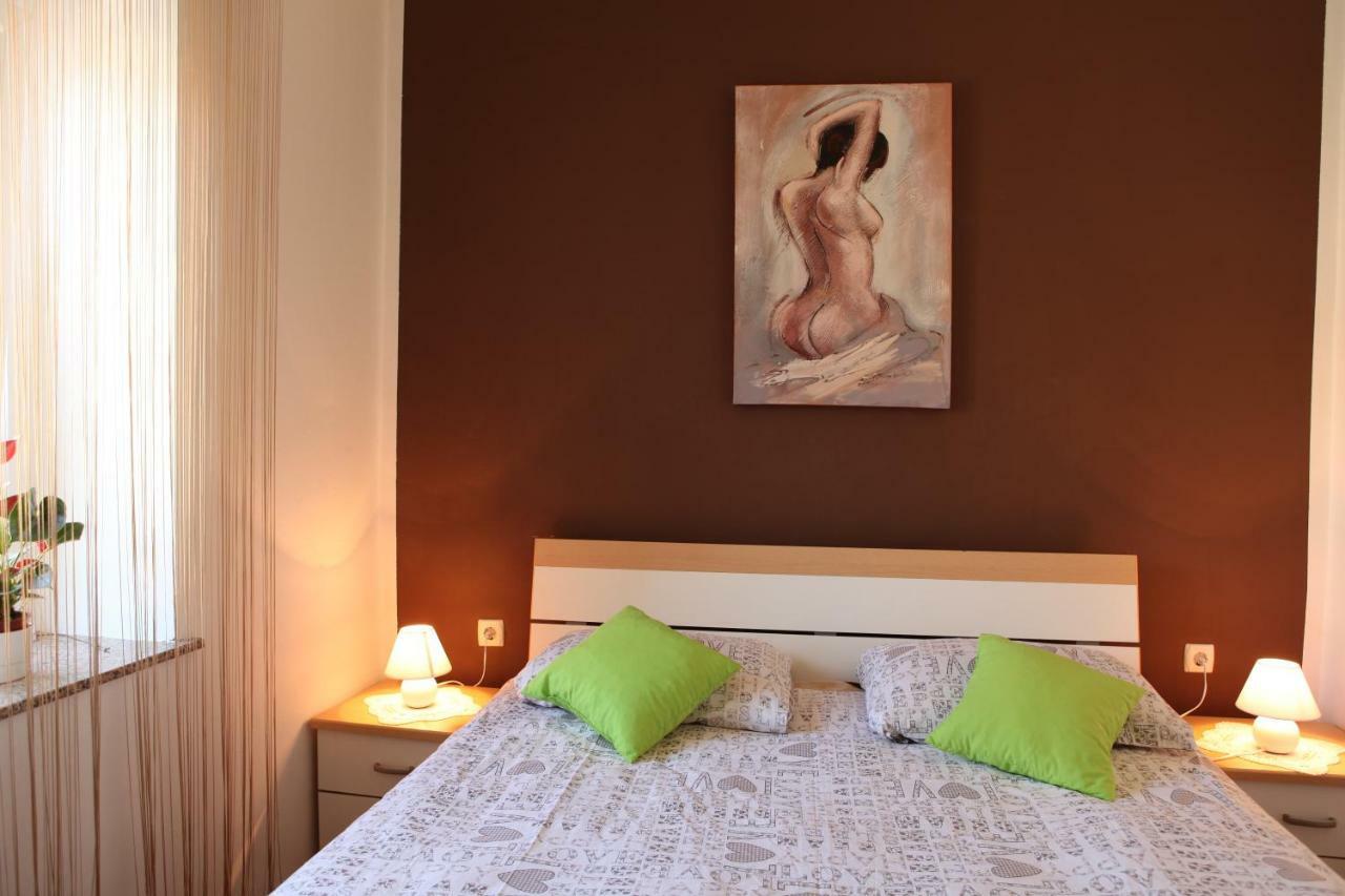 Apartman Pio Zengg Kültér fotó